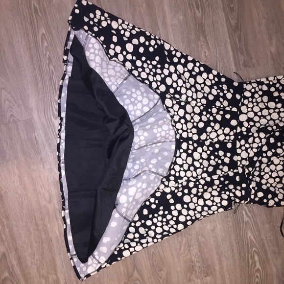 Bust Measuremnts: 38 inches - armpit to armpit Len - Picture 6 of 7